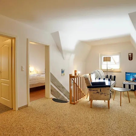 בית נופש Jenny Mit Pool *