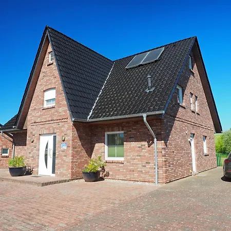 בית נופש Jenny Mit Pool